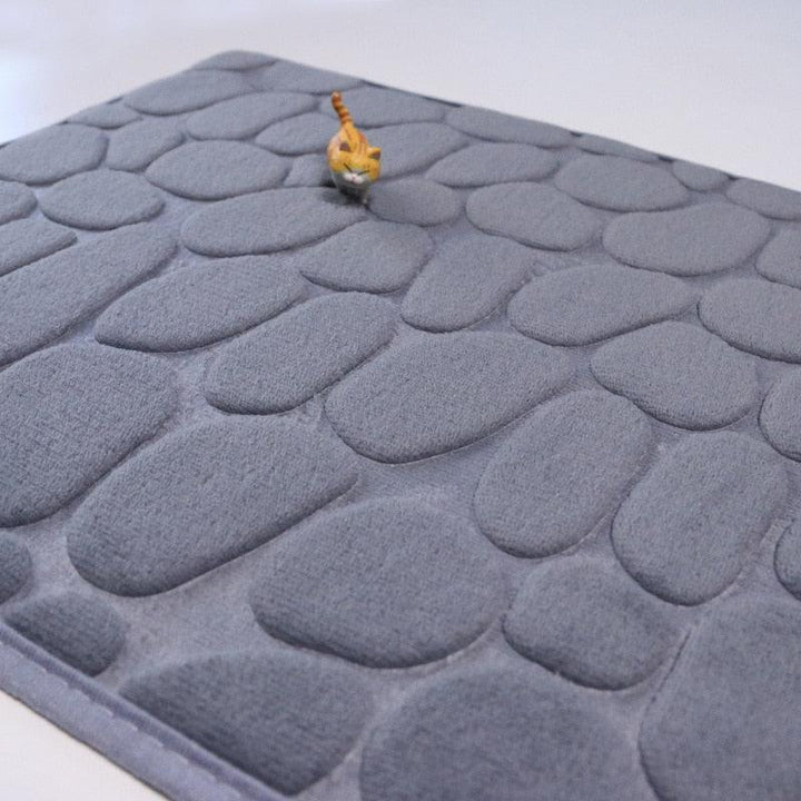 Embossed Coral Fleece Floor Mat: Soft and Absorbent - HassleFreeMart